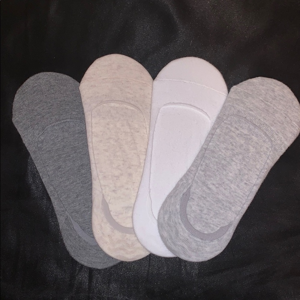 H&M low rise silicon grip socks new 4 pairs